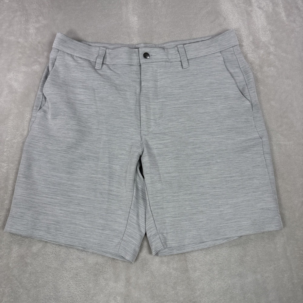 Callaway Golf Performance Shorts Men's Size 34 Light Gray